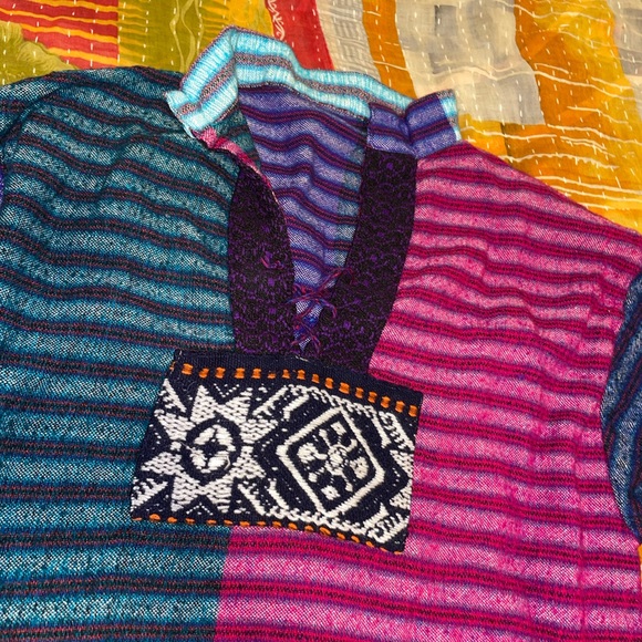 Lightweight psychedelic color block sweater OS - Picture 2 of 7